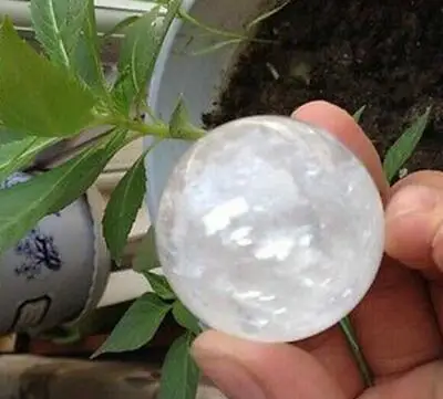 Натуральный прозрачный кварцевый шар целебный драгоценный камень 40 мм + быстрая