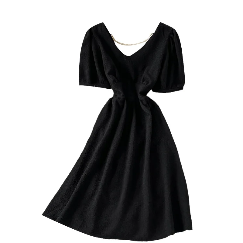 

New French retro V-neck bubble sleeve open back dress in summer 2021