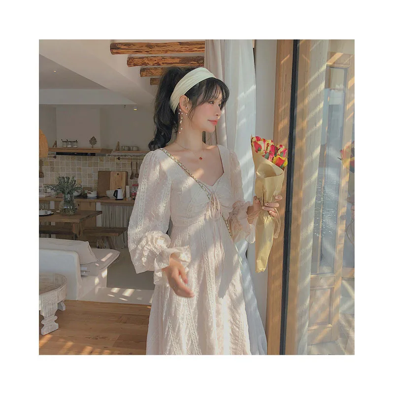 

French retro flared sleeves, square neckline drawstring waist slimming long-sleeved dress women's spring style lace long dress