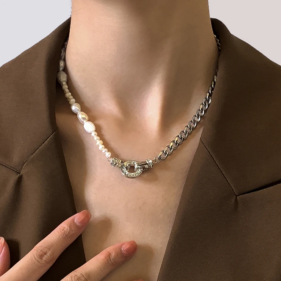 

Ingemark Vintage Asymmetry Stainless Steel Chain Necklaces for Women White Color Circle Irregular Pearls Choker Necklace Jewelry