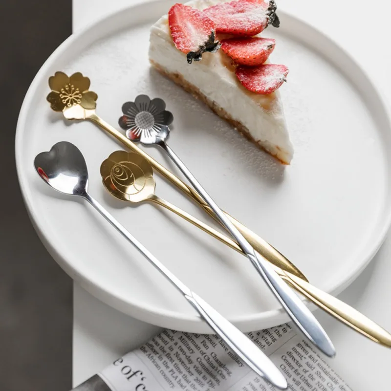 

Tea Coffee Mixing Spoon Gold Spoon Long Handle Dessert Stainless Steel Vintage Teaspoons Drink Tableware Flowers Design 1PCS