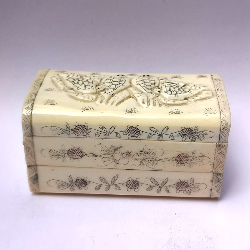 

YIZHU CULTUER ART Collection Ancient China Tibet ox Bone Hand Carved Lovely Turtle Jewelry box Family Decoration