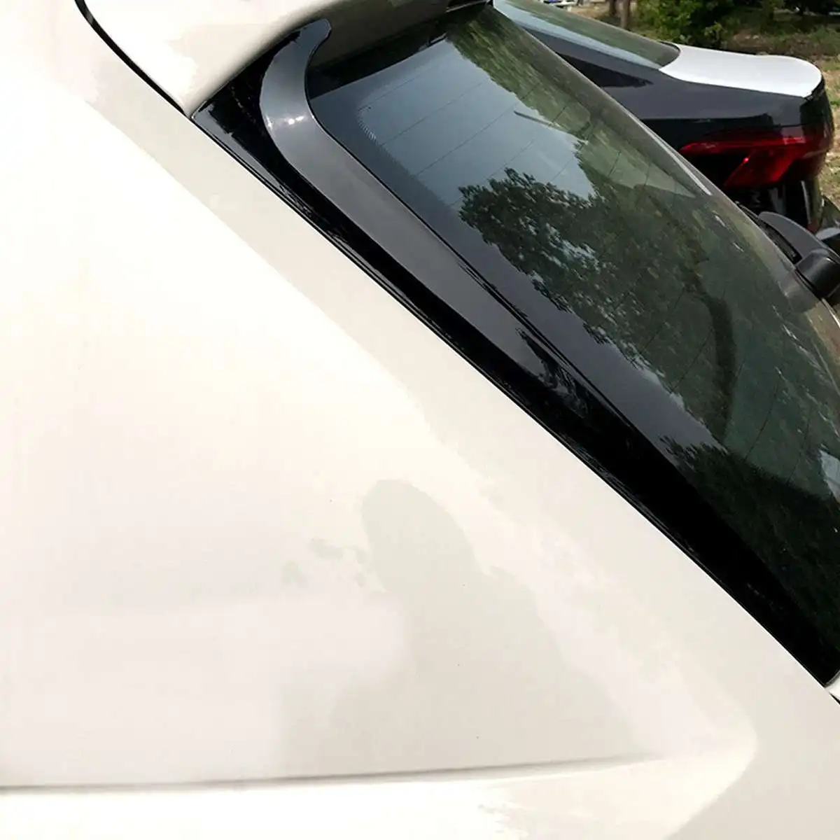 

2PCS Rear Window Side Spoilers Glossy Canard Canards Splitter For VW for Polo MK5 2011-2017/MK6 2018 2019+ Car Styling Accessori