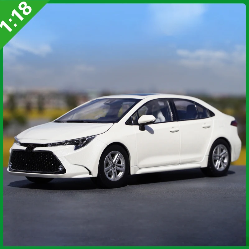 

Высокотщательные 1:18 высокотщательные TOYOTA LEVIN 2019 автомобильные статические металлические модели автомобилей с оригинальной коробкой