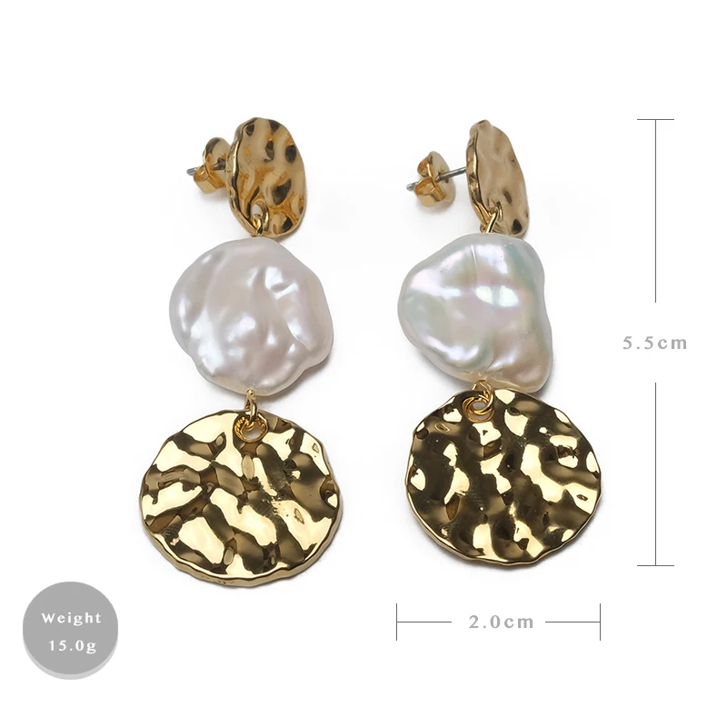 

Amorita boutique Vintage and exquisite mix of natural pearl metal disk pendant drop earrings