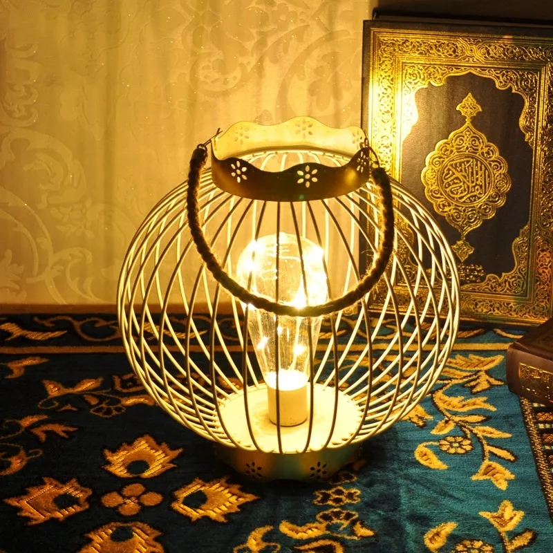 

Exquisite candle iron lantern candlestick Modern simple decoration