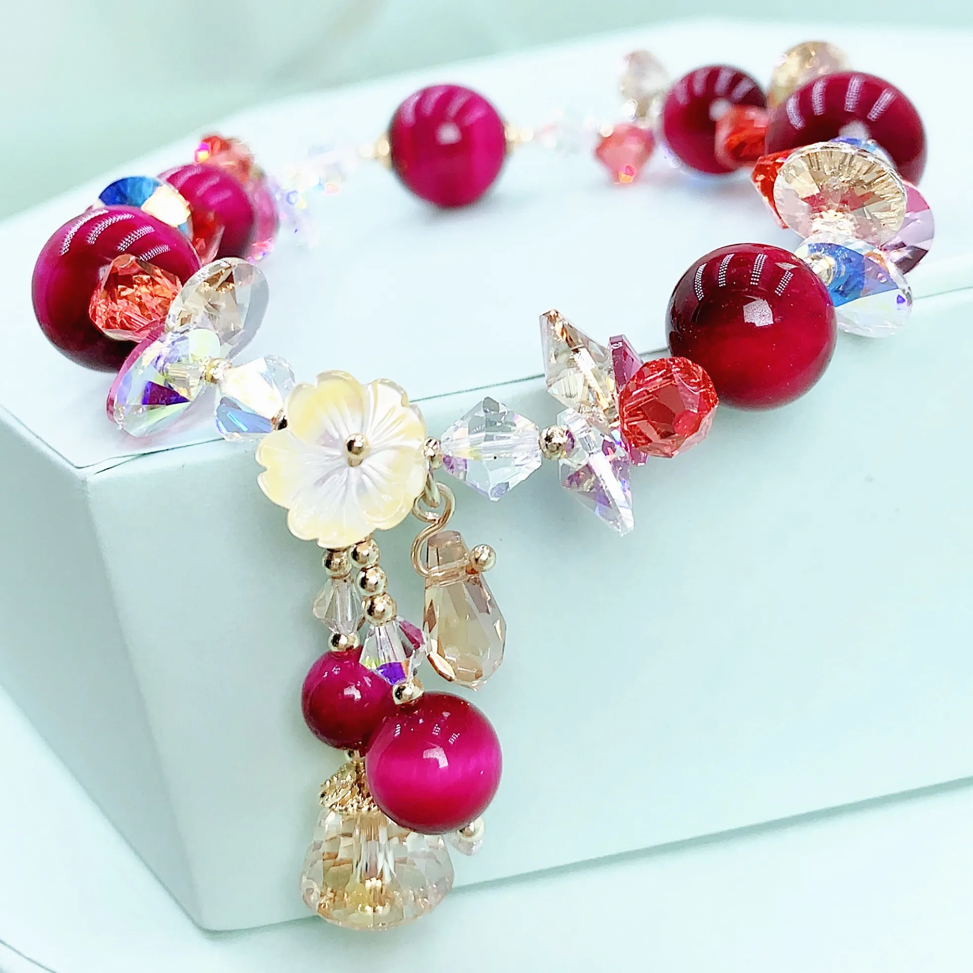 

Tiger's eye stone crystal bracelet horn pendant conch fashion Women