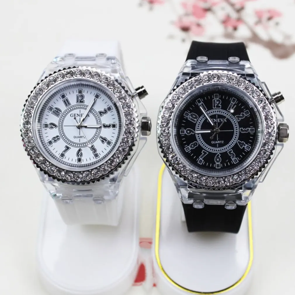 Светодиодная светящаяся вспышка часы тренды для студентов влюбленных женские