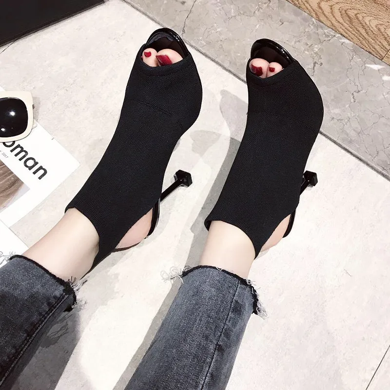 Сандалии женские на тонком высоком каблуке Босоножки с открытым носком