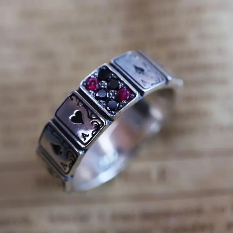Серебряное оригинальное дизайнерское креативное модельное кольцо с