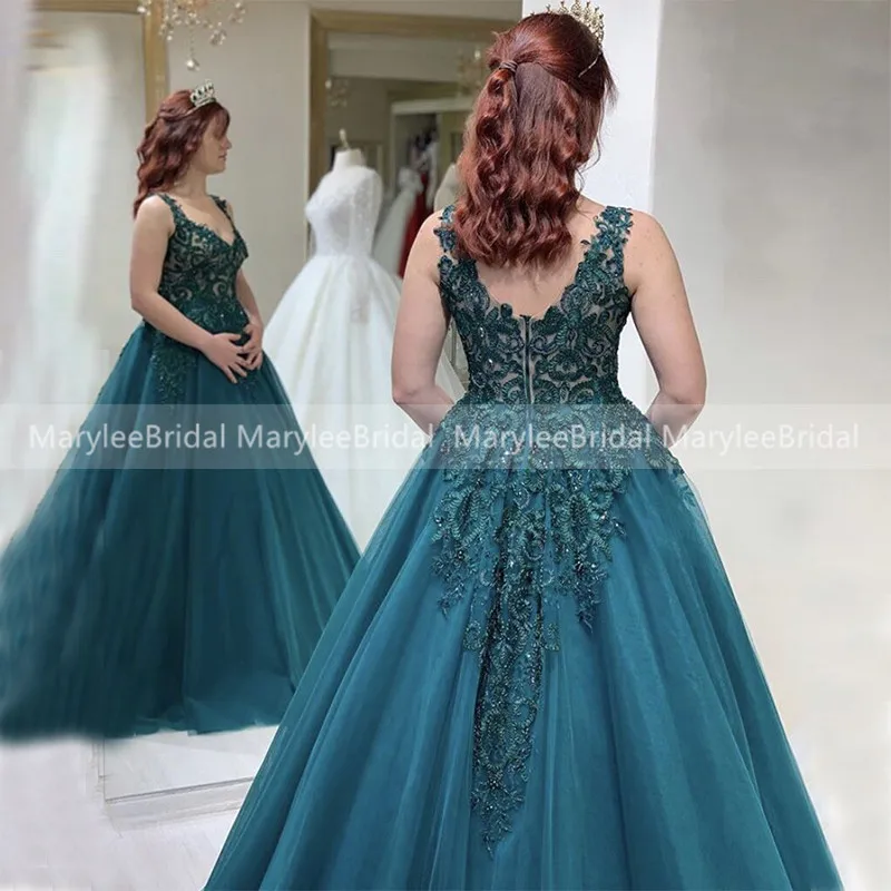 

Luxury V-neck Prom Dresses Dark Green Beaded Appliques Long Formal Party Gowns Illusion Bodice Backless Celebrity Dresses
