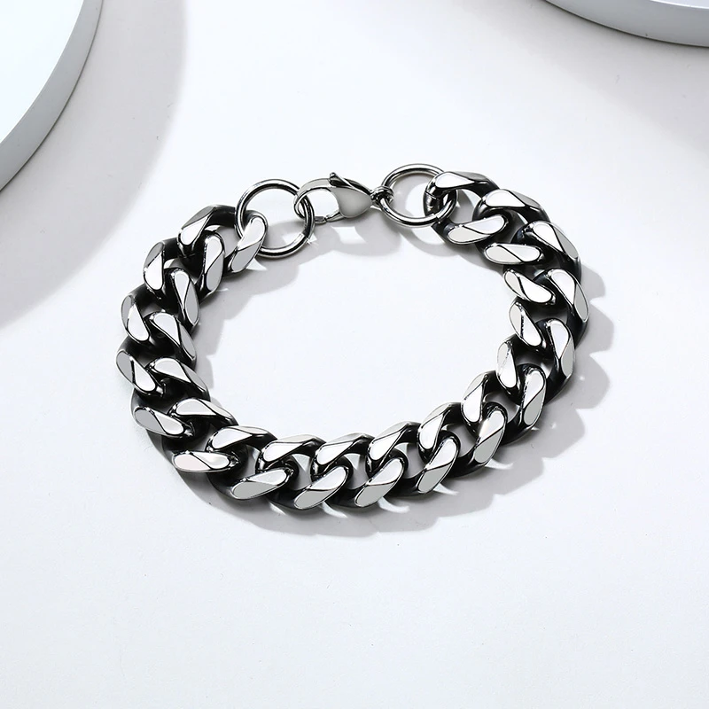 

Vnox 15mm Chunky Bold Curb Chain Bracelet for Men Punk Heavy Oxidized Antique Metal Miami Cuban Links Vintage Rock Wristband