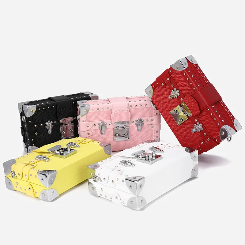 

Bag For Women Personality Clutch Purses for Women Evening Handbags Ladies Party Bag Retro Small Square Bags