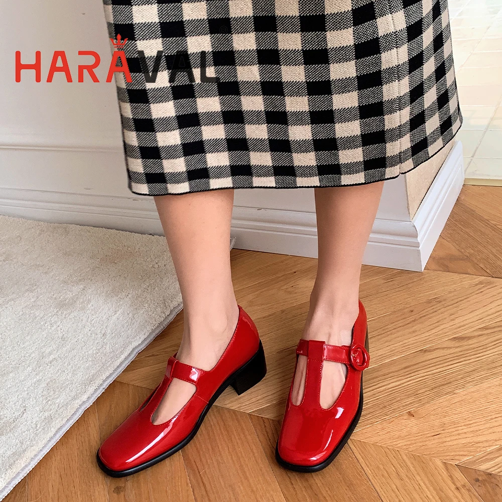 

Женские туфли-лодочки с пряжкой, на низком каблуке