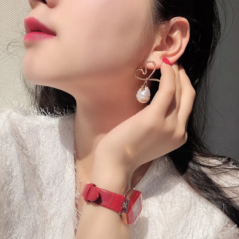 MWsonya новый корейский металлический ажурные Love подвесками из искусственных