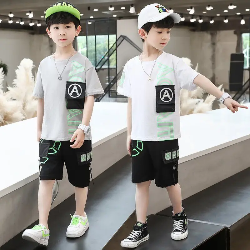 Комплект из шорт и шортов для мальчиков 4-12 лет |