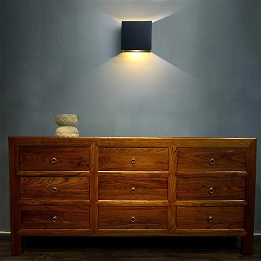 Светодиодный настенный светильник Cube COB 10 Вт для помещений современное домашнее