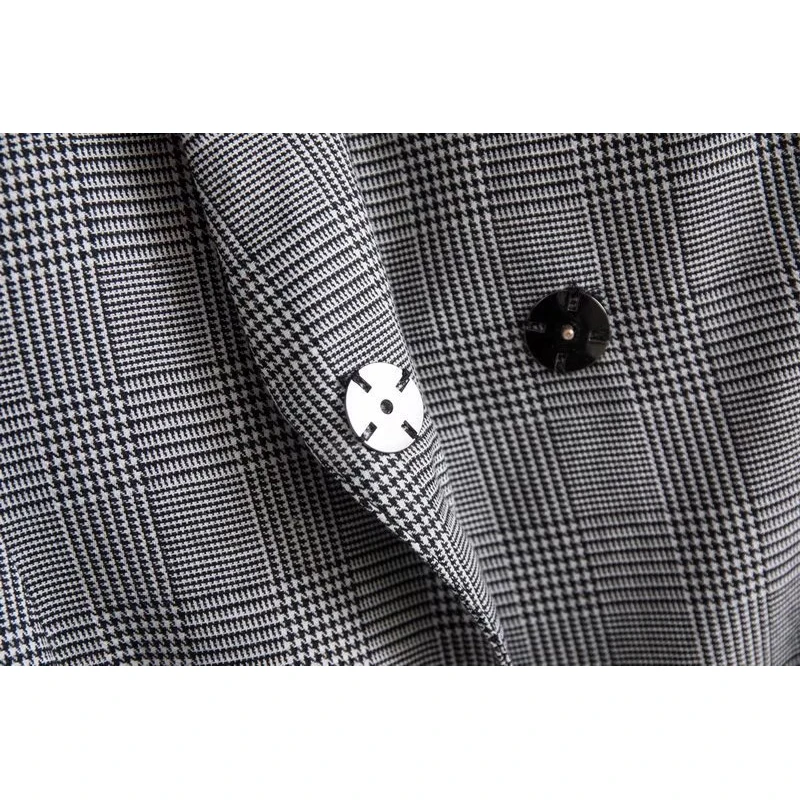 

Europe New Female Black White Plaid Blazer Casual Slim Women Coat L0191191