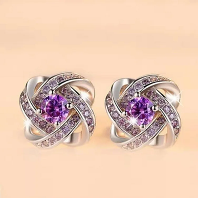 Классические серебряные серьги-гвоздики с фиолетовыми кристаллами свадебные