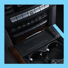 Car wireless charger for Mercedes Benz W212 E Class 2010-2015 fast charging case phone charger accessories for iPhone 8 12 Car wireless charger for Mercedes Benz W212 E Class 2010-2015 fast charging case phone charger accessories for iPhone 8 12