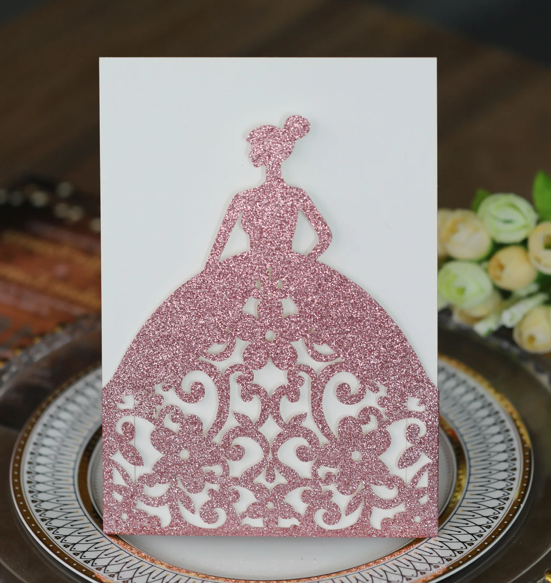 Лазерная резка блестящие бумажные принцессы Пригласительные открытки на день