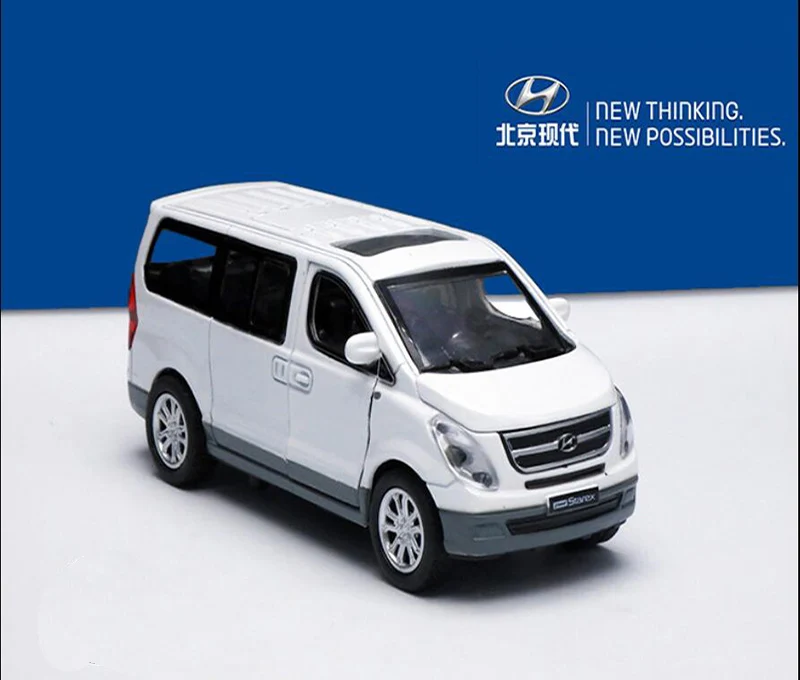 Модель автомобиля Hyundai Hui Wing модель в масштабе 1/32 со звуком и светом|Наземный