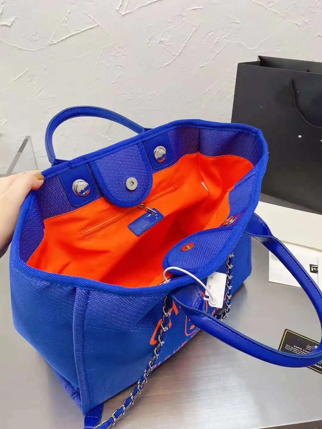 

Ladies tote bagsbrand designers, new fashion catwalk models ladies 2Clogo canvas large-capacity handbag shoulder bags beach bags