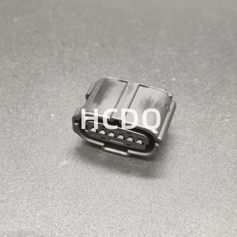 The original 90980-12303 6PIN Female automobile connector plug shell and are supplied from stock