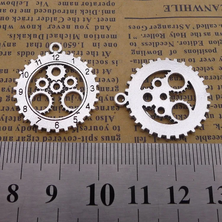 

25*28mm 3.1G antique Alloy Clock Gear charm Pendant for jewelry making Accessories 20pcs/Bag