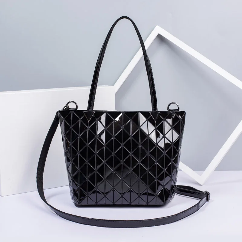 

2020 Luminous Color Changing Women's Handbags Triangle Pattern Geometry Rhombus Shoulder Bag Removable Shoulder Strap Large Bags