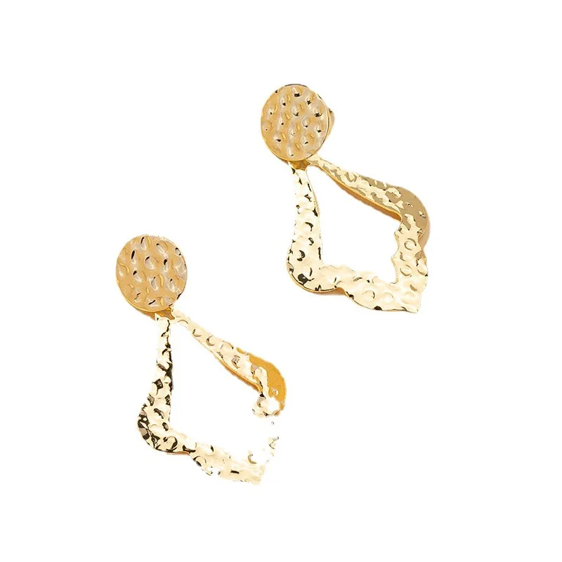 

Vintage Triangle Stud Earring Geometry Delicate Jewelry Wholesale Simple Gold Silver Color Metal Alloy Stud Earring Accessory