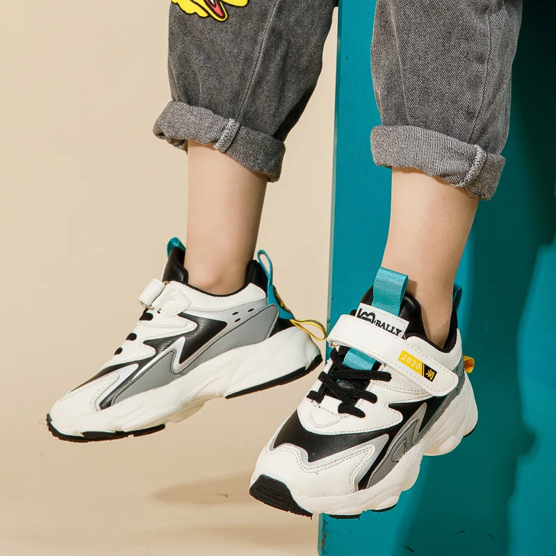 

New Casual Young Boy Sneakers Teenager Boy Running Shoes Leather Boy Sport Shoes Hook & Loop Kids Boy Flats Sneakers