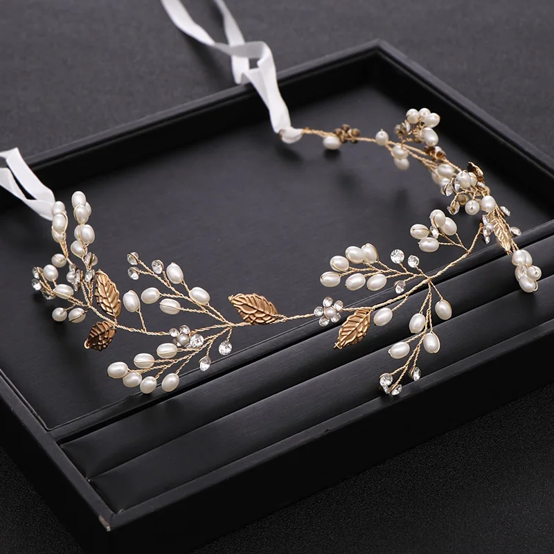 Модный свадебный аксессуар для волос в виде золотого листа и жемчуга |