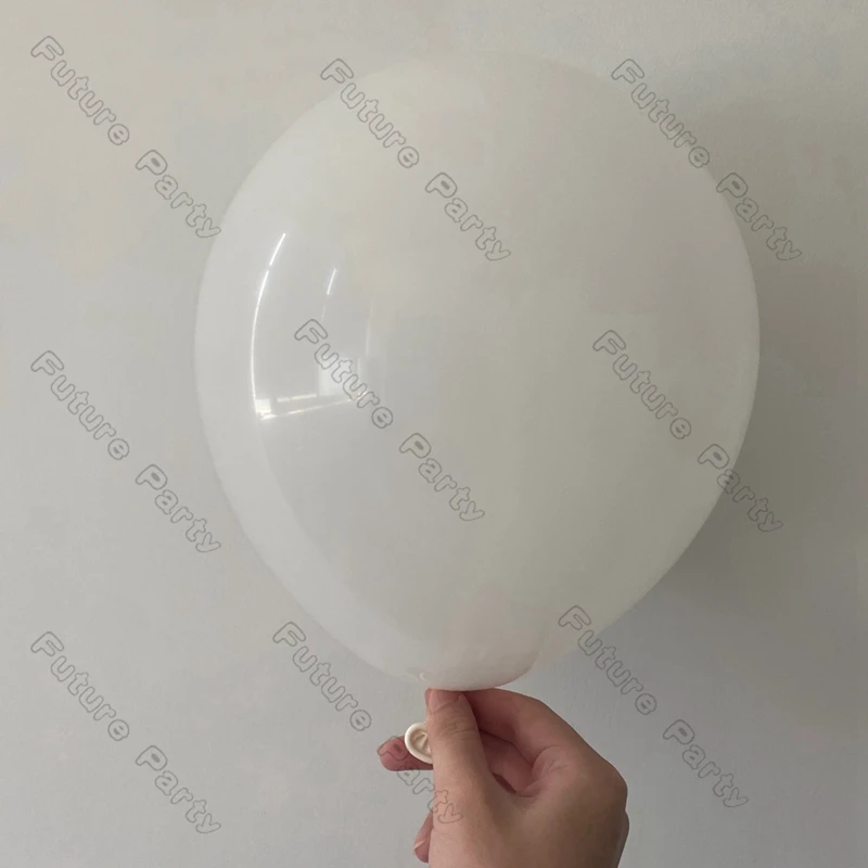 106 шт. белые латексные воздушные шары  Дом и