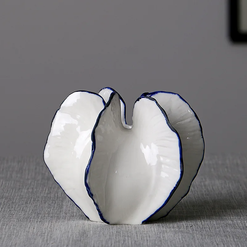 Керамическая ваза в современном минималистичном стиле креативное украшение для