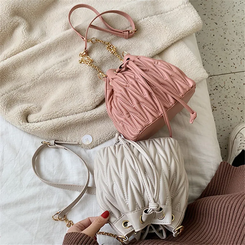 

Bags for women Girls' small bag women 2019 new all-around retro Bucket Bag Fashion Leisure Single Shoulder Messenger Bag