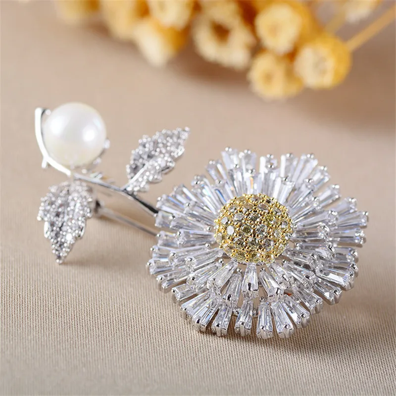 Элегантная белая брошь в виде Хризантема с жемчужиной кристаллами роскошная