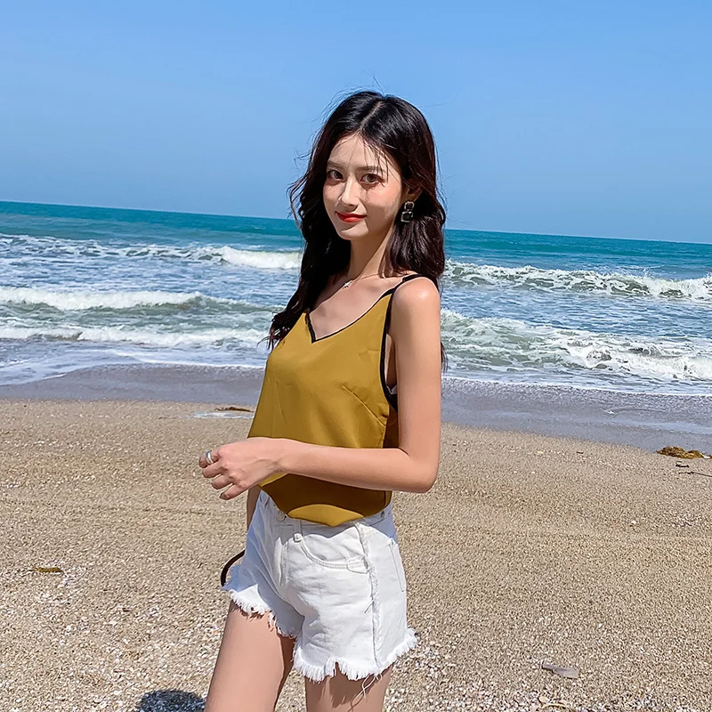 

Korean Casual Chiffon Blouse Women Sleeveless Blouse Tops Summer Woman V-neck Satin Tops Plus Size Blusas Femininas Elegante Top