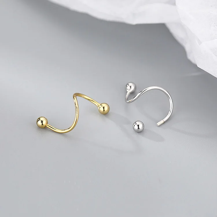 

Simple Spring earrings female retro Hong Kong style personality earrings niche cold wind earrings female ear jewelry