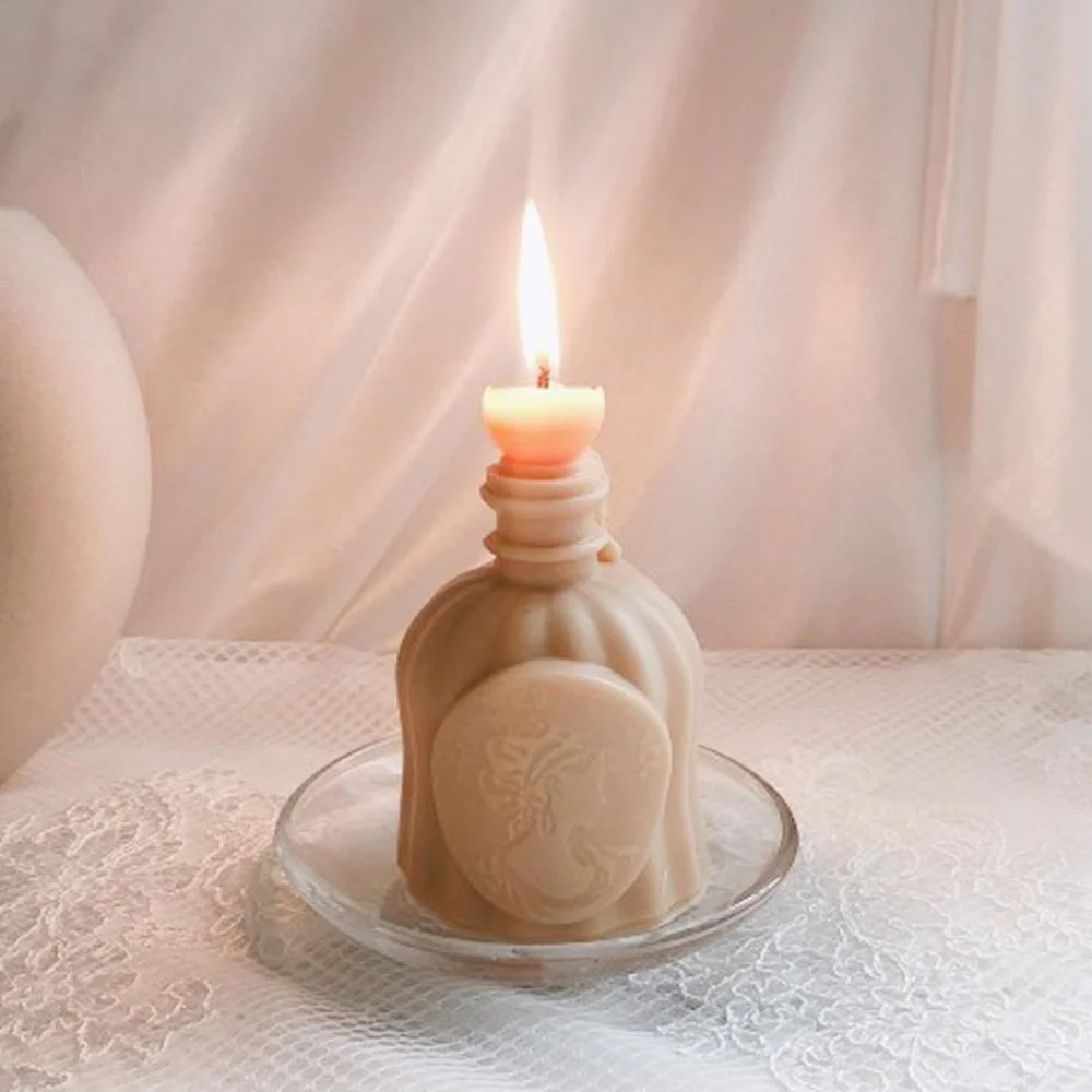 

3D Perfume Bottle Shape Candle Mold Party Decor Candles Silica Aromatherapy Fragrant Mould Wax Making Tool 0529