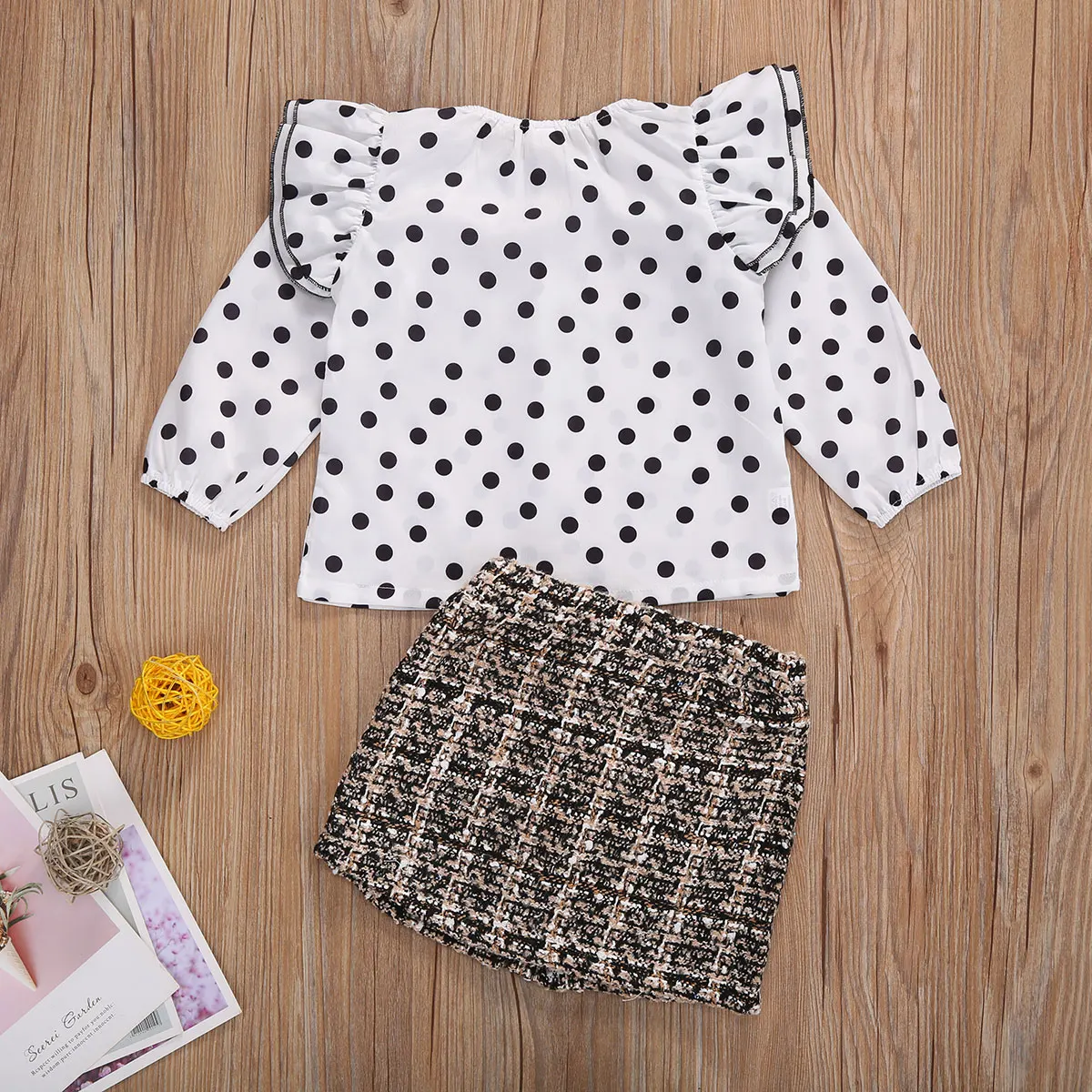 

2020 Girls Toddler Kid 2 Pcs Princess Outfits Polka Dot Ruffle Shirt Top + Elegant Mini Skirt Clothes Sets