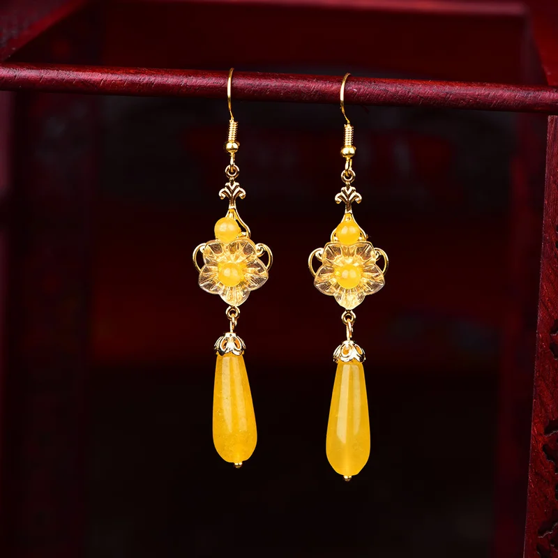 

Geometric Flower Earrings Women luxury Jewelry Vinatge Crystal Ethnic Yellow Dangle Earrings Hot Fashion Brincos Shell Ear Rings