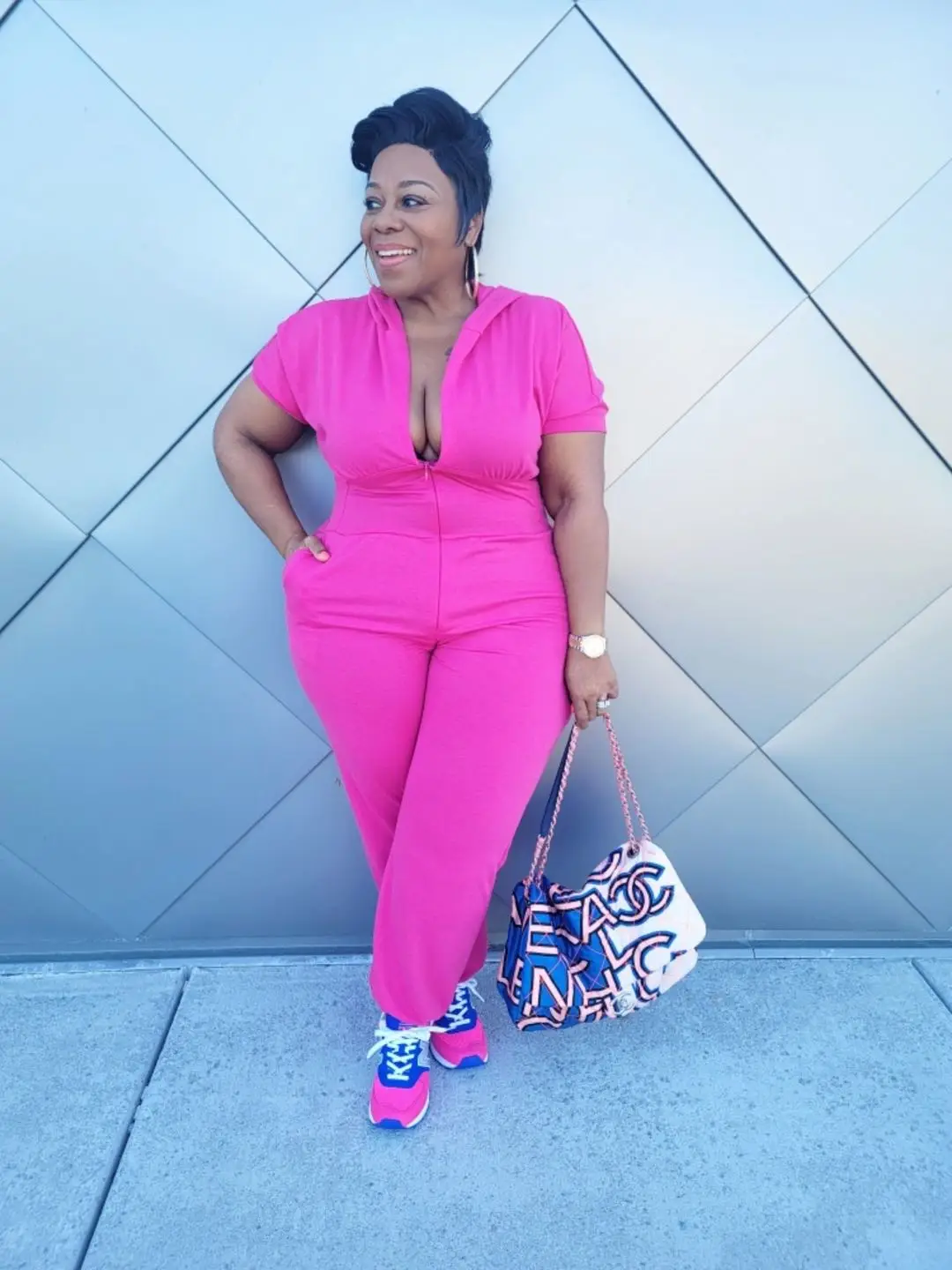 

New Plus Size Women Jumpsuits Solid XL--5XL Summer Hooded Short Sleeves Zipper V Neck Fashion Sports Casual Rompers Lady 2021
