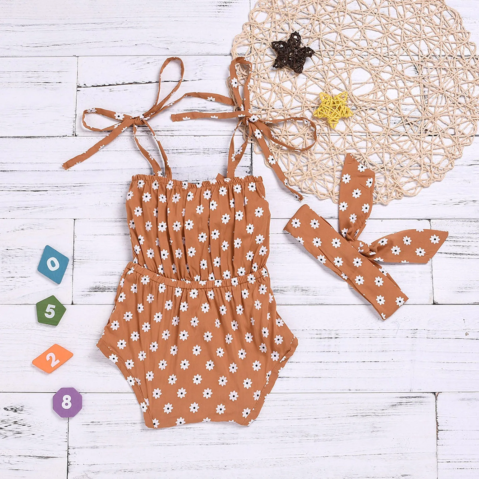 

0-24M Baby Summer Clothing Cute Newborn Infant Baby Girl Clothes Sleeveless Sling Floral Bow One-piece Romper Bodysuit New Born