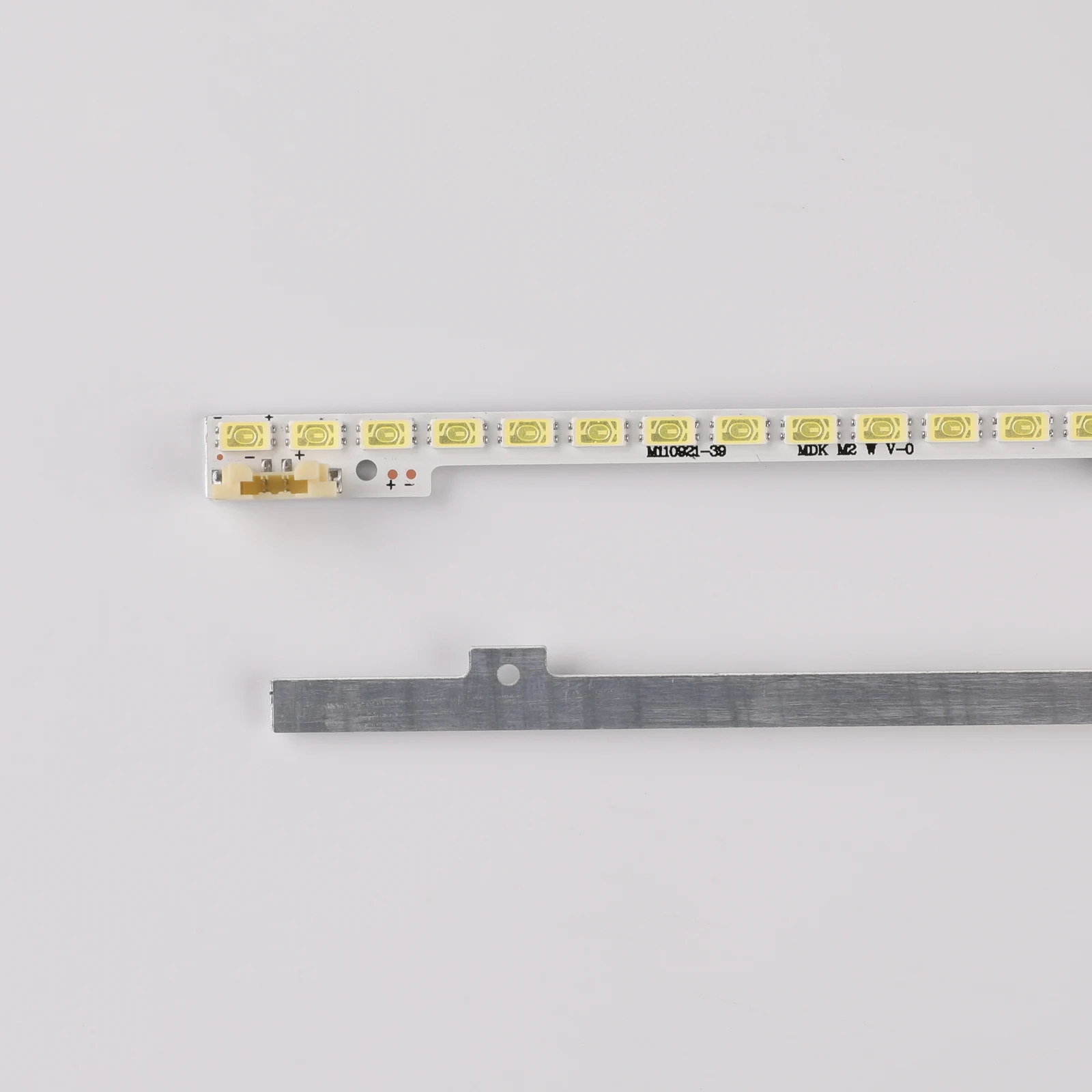 

20 PCS Backlight strip For SamSung 40 "TV UE40D5000 UA40D5000 BN64-01639A LTJ400HM03-h 2011SVS40 FHD 5K6KH1 UE40D5700 UE40D6100