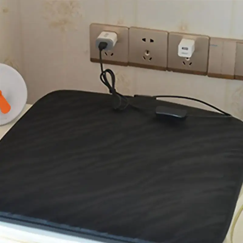 

2pcs Heated Car Seat CushionUSB Automobile Car Seat Pad Warm Seat Protector