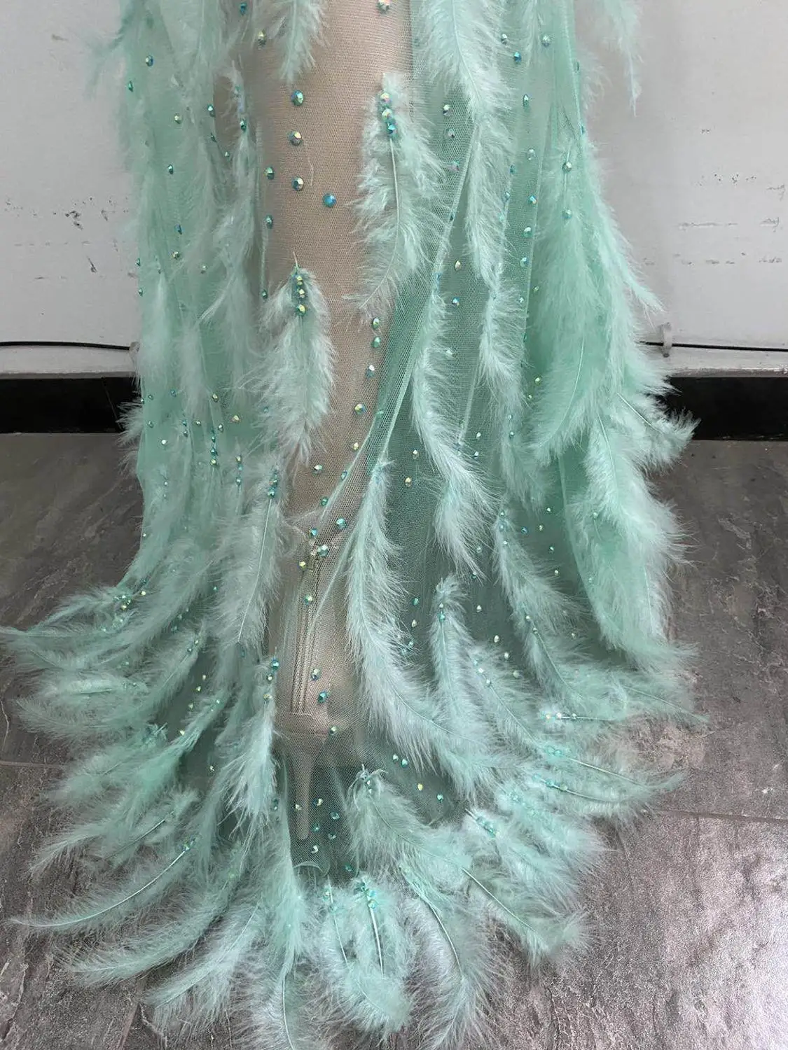 

Sparkly Crystals Feather Dresses for Women Evening Party Wear Luxurious Mesh Dress Prom Birthday Celebrate Female Singer Costume