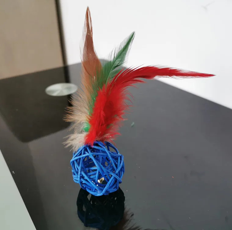 

1 Pc Rattan Ball Feather Bell Tease Cat Toy