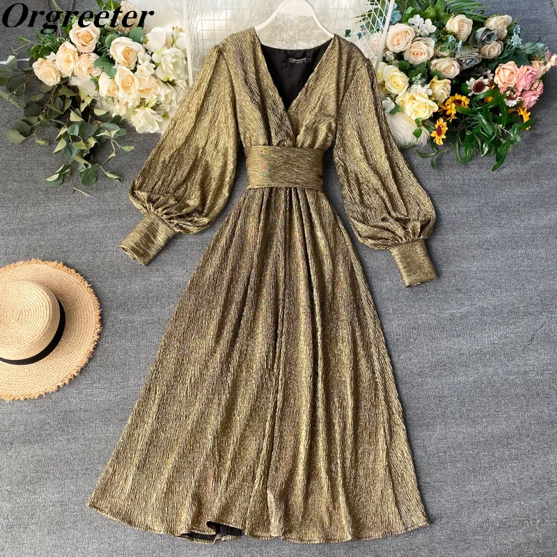 Женское вечернее платье с поясом облегающее длинное пышными рукавами и v