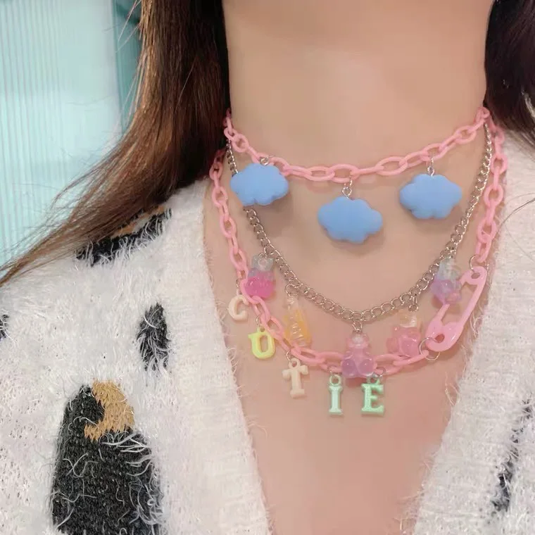 

Aesthetic Multicolor Vintage Gradient Pink Three-layer Y2K Cute Egirl Pin Cloud Bear Harajuku Necklace Chain for Women Jewelry